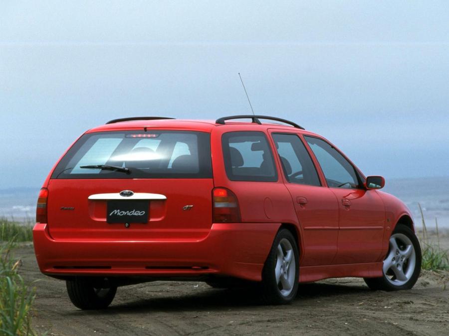  Ford Mondeo Turnier 1996 года  (JP) (фото 5 из 9)